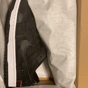 NIKE DUNK SB WASTED YOUTH SIZE 10